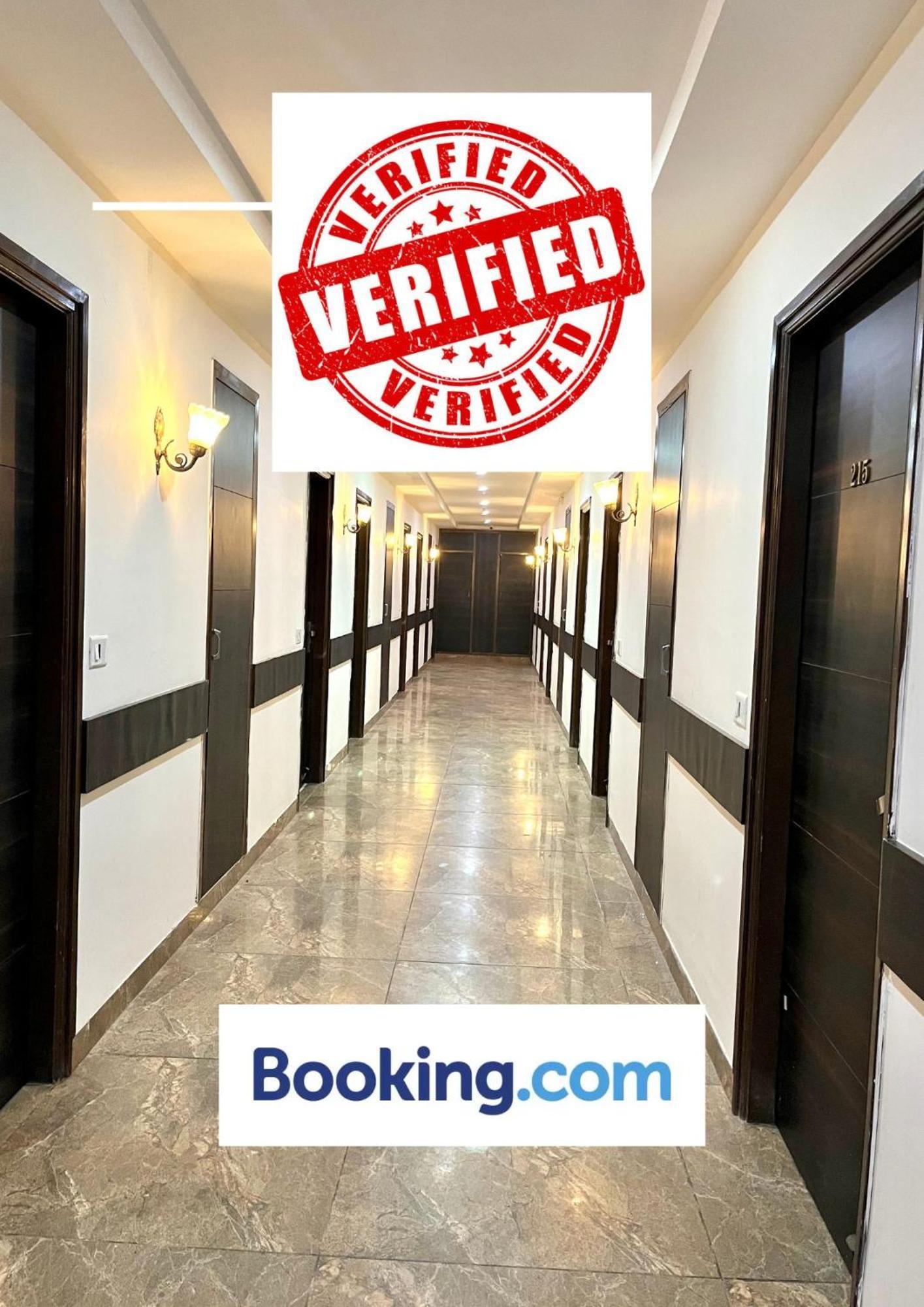 Hotel Jb Residency !! Luxurious & Royal Balcony Rooms !! Large Rooms Zirakpur Екстериор снимка